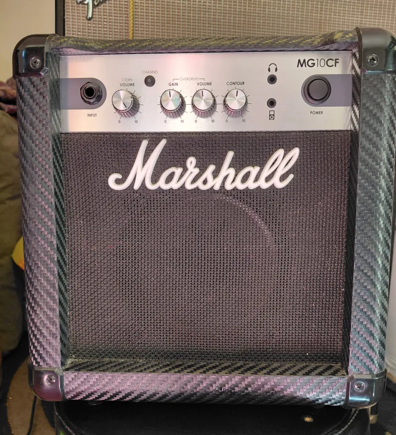 Marshall MG10CF Gitarrecombo