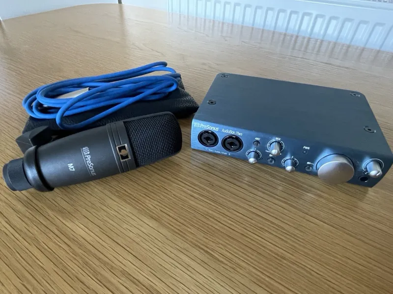 Presonus Audio Box iTwo usb hangkárty és M7 stúdió mikrofon Externá zvuková karta