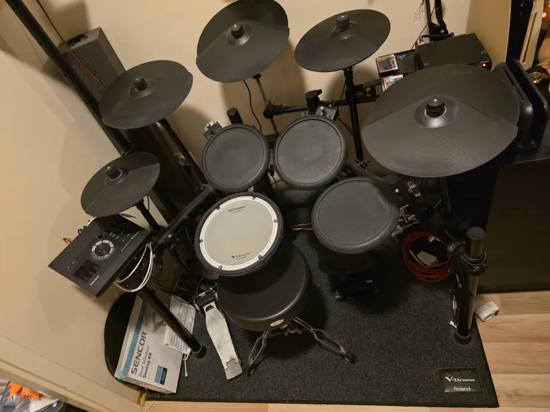 Roland TD-17 Elekronische Trommel