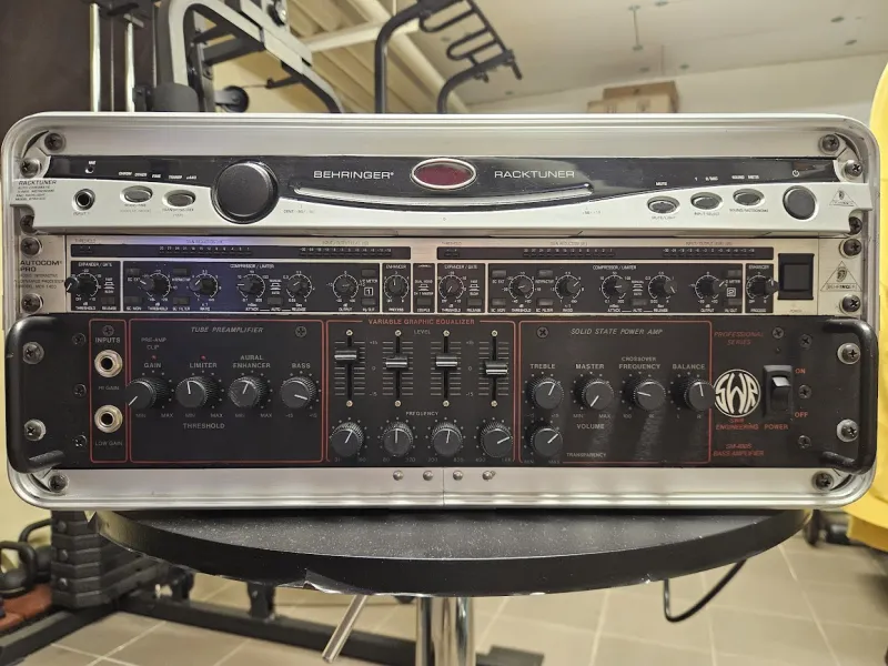 SWR SM-400 Basszuserősítő-fej