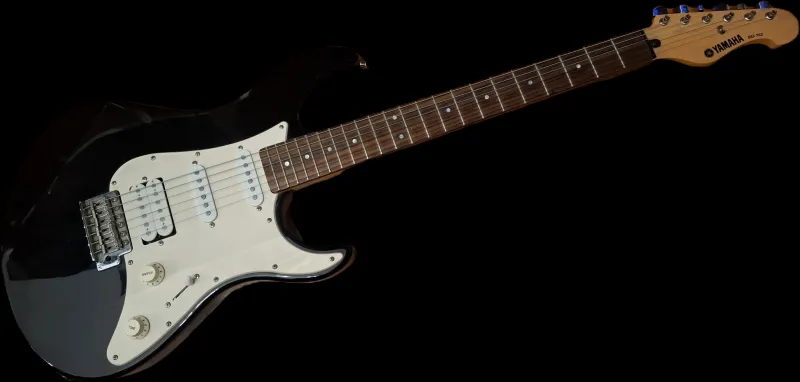 YAMAHA EG 112 Elektromos gitár