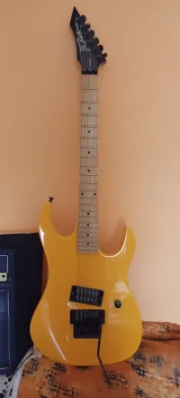 B.C. Rich Gunslinger Electric guitar - Stef [Today, 5:21 pm]