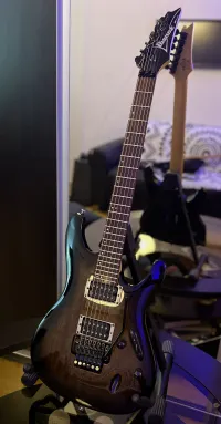 Ibanez S