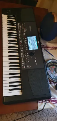 Korg Pa600