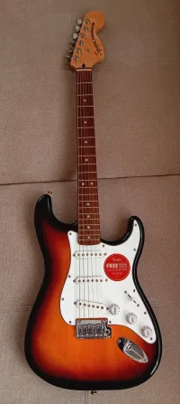 Squier Affinity Strat
