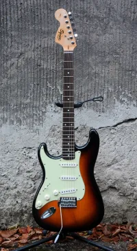 Squier Stratocaster