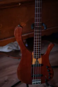 StonebasS No.09. Basszusgitár - Stonebass [Ma, 01:36]