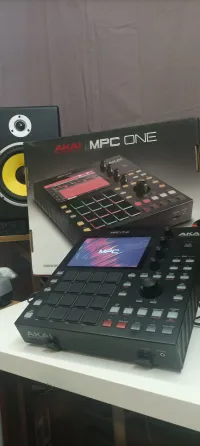 Akai Mpc one Sampler - pappazoo [Today, 9:32 am]