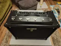 BOSS Katana MK II 100 + GA-FC lábkapcsoló modelovací gitarový zosilňovač -  [Today, 6:57 pm]
