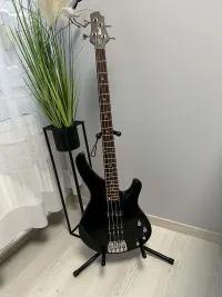Cort Arona Basszusgitár