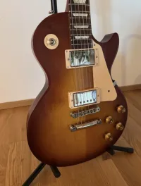 Gibson Les Paul Tribute