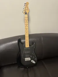 Marathon Replay Electric guitar - vlagyimiriljics [Yesterday, 2:52 pm]