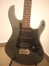 YAMAHA Pacifica 112 XJ