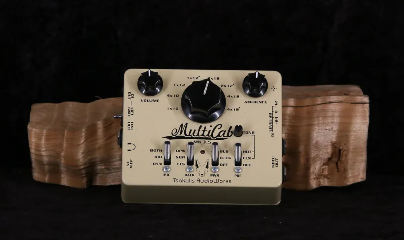 Tsakalis Audioworks MultiCab Mk3.5 Effekt pedál