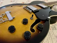 Cherrystone ES-175 Jazzgitár - Laura04 [Ma, 09:29]