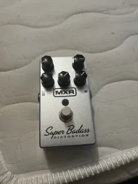 Dunlop MXR M75 Super Badass Distortion