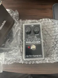 Electro Harmonix Bass Preacher bass compressor - pigatt [January 12, 2026, 6:10 am]