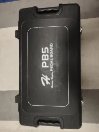 Harley Benton PB5 pedalboard Pedal Halter - Lehel TD [Today, 5:50 pm]