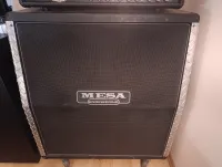 Eladó egy tökéletes műszaki állapotú Mesa Boogie 4x12 Recto Slant Cabinet Diamond Plate Oversized gitárláda. 280W, kivehető kerekekkel.Néhány plezúr van rajta, de egyáltalán nem vészes.Mindene eredeti, mókolás mentes.Eladó a sett [...]