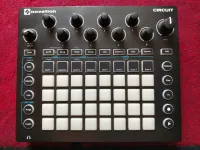 NOVATION Circuit OG Groovebox - GooomyLooper [Today, 1:20 pm]