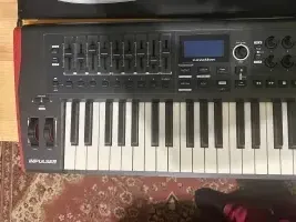 NOVATION Impulse 49 - hibás potik  repedt ház - a