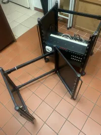 Quiklok Két darab RS-655 10U  állvány Rolling rack - Süti [Today, 4:17 pm]