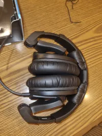 Sennheiser HD 280 PRO Headphones - Hiéna [Today, 11:28 am]