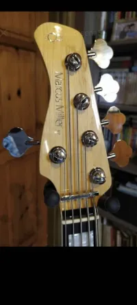 Sire Marcus Miller V7 Bajo eléctrico para zurdos - Rwin [Today, 10:05 am]
