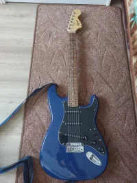 Squier Affinity Strat Elektrická gitara - alacc [Today, 4:43 pm]