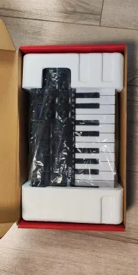 Akai MPK mini MK3 Red