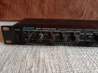 Alesis 3630