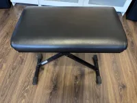 Euromusic  Piano chair - Kun-Szigethy Máté [Yesterday, 2:09 pm]
