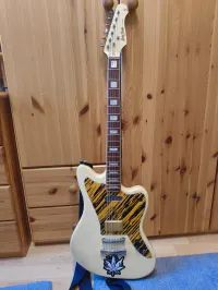 Harley Benton Átalakított jazzmaster ja-60