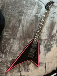 Jackson RRXMG E-Gitarre - Tácsi [Today, 2:52 pm]