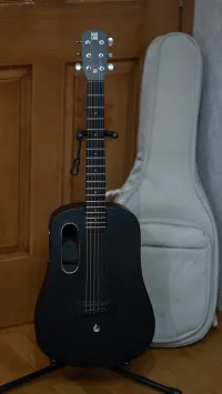 Lava Blue  touch Elektroakusztikus gitár - Horváth Gyula [Ma, 13:44]