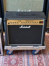 Marshall DSL401 British Csöves gitárkombó - Zenemánia [Ma, 17:30]