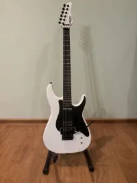 Schecter Sun Valley Super Shredder FRS Sustainer-es Electric guitar - Zenemánia [Today, 6:49 pm]