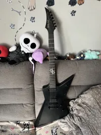 Solar Guitars E2.6C E-Gitarre - Rikimstr [Today, 6:05 pm]