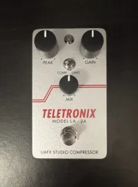 Universal Audio UAFX LA-2A Compressor Pedál - sztamas [Ma, 17:23]