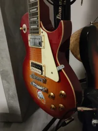 Vintage V100 Elektromos gitár - Zsigi [Ma, 17:25]