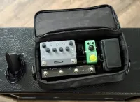 Warwick Rockboard Duo 2.0 + ISO Powerblock V6 tápegység