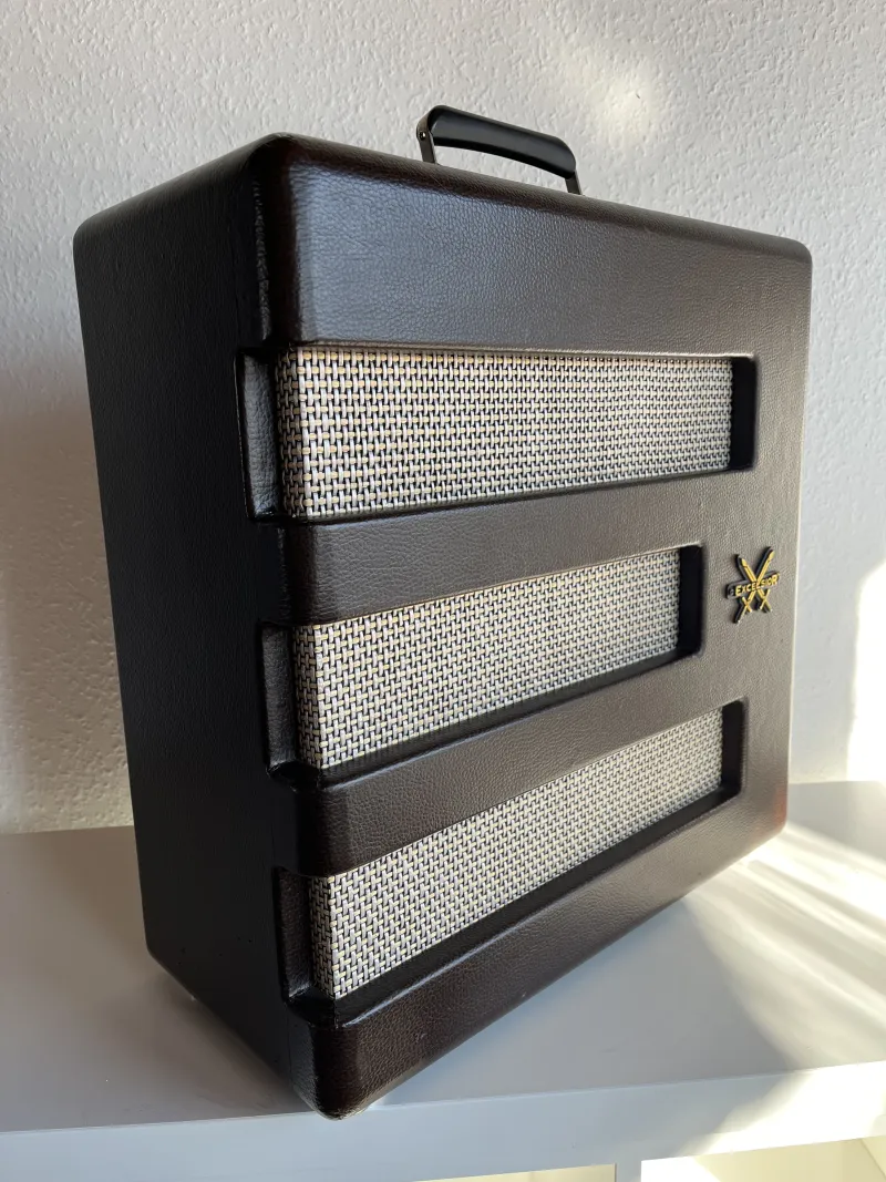 Fender Excelsior Csöves gitárkombó