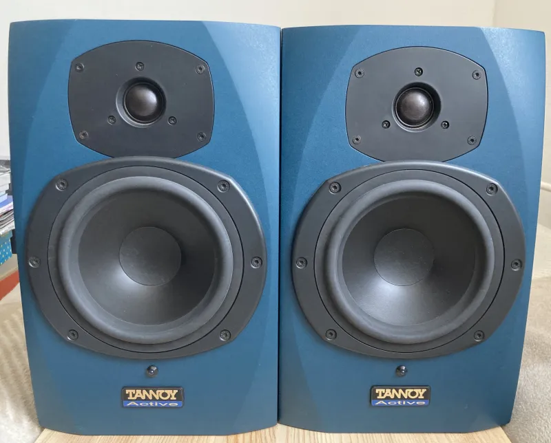 Tannoy Reveal Stúdióhangfal