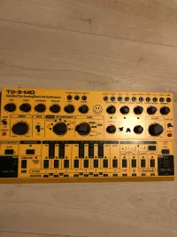 Behringer TD-3-MO-AM sárga Szintetizátor - Holb [Ma, 10:57]