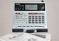 BOSS Dr-880