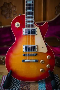 Gibson LES PAUL STANDARD 2000 CHERRY BURST