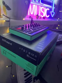 Roland S-1 Tweak Synthesizer Synthesizer - victoredon [Today, 6:02 pm]