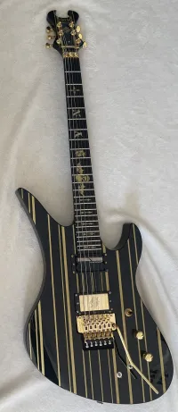 Schecter Synyster Gates Custom Sustainiac Black wGold