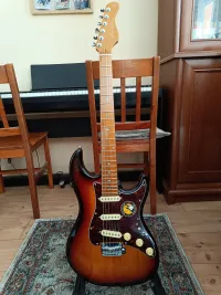 Sire Larry Carlton S7 Vintage 3 Tone Sunburst