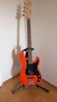Squier Affinity Precision Bass